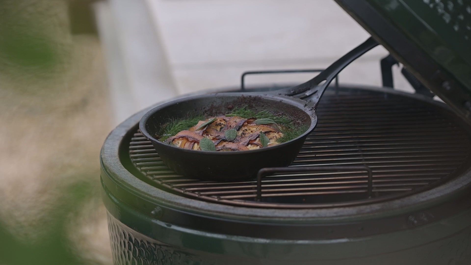 Solidteknics Iron Sauteuse Pan